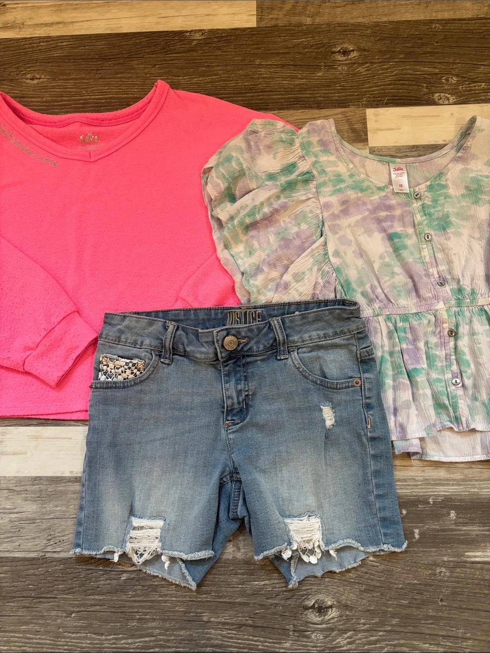 Justice Girls 3-Piece Outfit Bundle – Pink Long Sleeve, Tie-Dye Blouse & shorts
